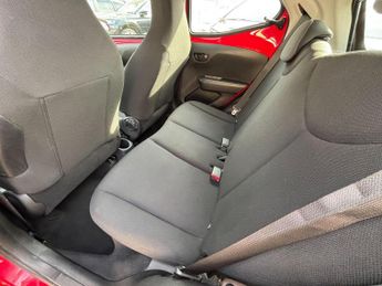Toyota AYGO 1.0 VVT-i x Euro 6 5dr