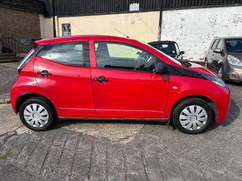 Toyota AYGO 1.0 VVT-i x Euro 6 5dr
