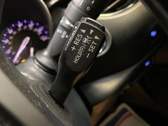Toyota C-HR 1.8 VVT-h Design CVT Euro 6 (s/s) 5dr