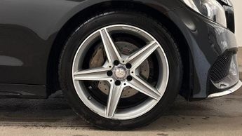 Mercedes-Benz C Class 2.1 C220d AMG Line (Premium) 7G-Tronic+ Euro 6 (s/s) 4dr