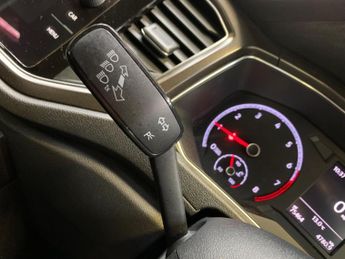 Volkswagen T-Roc 1.5 TSI EVO SE DSG Euro 6 (s/s) 5dr