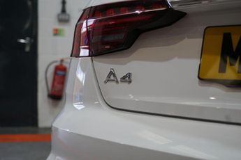 Audi A4 2.0 TFSI 40 S line S Tronic Euro 6 (s/s) 4dr