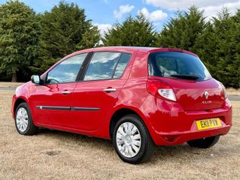 Renault Clio 1.6 VVT Expression Auto Euro 5 5dr (AC)