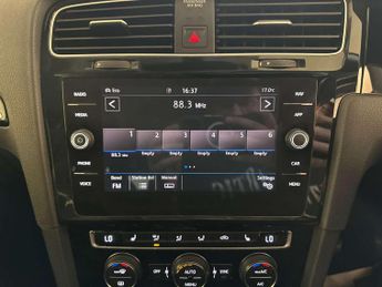 Volkswagen Golf 1.5 TSI EVO GT Edition Estate 5dr Petrol Manual Euro 6 (s/s) (15