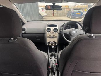 Vauxhall Corsa 1.2i 16v Life 5dr
