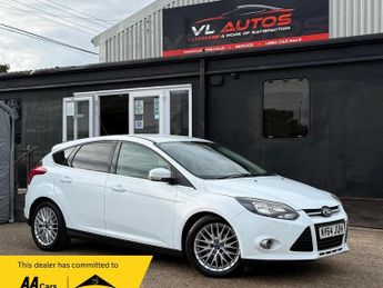 Ford Focus 1.0T EcoBoost Zetec Navigator Euro 5 (s/s) 5dr