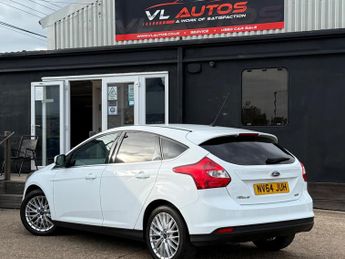 Ford Focus 1.0T EcoBoost Zetec Navigator Euro 5 (s/s) 5dr
