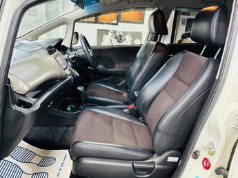 Honda Jazz 1.3h IMA HX Hatchback 5dr Petrol Hybrid CVT Euro 5 (102 ps)