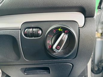 Volkswagen Golf 2.0 TDI GT DSG Euro 5 5dr