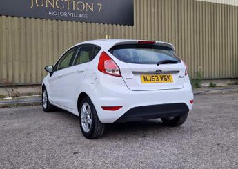 Ford Fiesta 1.0T EcoBoost Zetec Euro 5 (s/s) 5dr