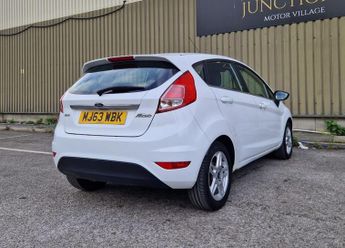 Ford Fiesta 1.0T EcoBoost Zetec Euro 5 (s/s) 5dr