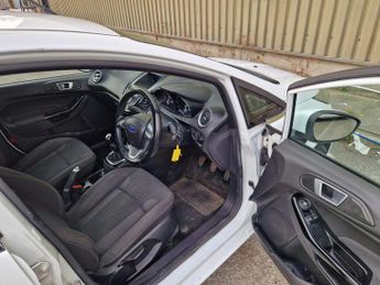 Ford Fiesta 1.0T EcoBoost Zetec Euro 5 (s/s) 5dr