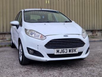 Ford Fiesta 1.0T EcoBoost Zetec Euro 5 (s/s) 5dr