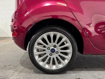 Ford Fiesta 1.4 Titanium 5dr