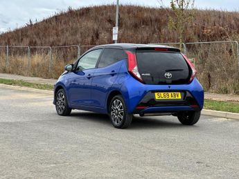 Toyota AYGO 1.0 VVT-i x-clusiv x-shift Euro 6 5dr (Safety Sense)