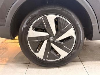 MG MG ZS 72.6kWh Trophy Long Range Auto 5dr