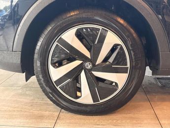 MG MG ZS 72.6kWh Trophy Long Range Auto 5dr