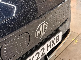 MG MG ZS 72.6kWh Trophy Long Range Auto 5dr