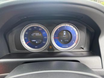 Volvo XC60 2.4 D5 R-Design Geartronic AWD Euro 5 5dr