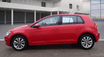 Volkswagen Golf 1.6 TDI BlueMotion Tech SE DSG Euro 5 (s/s) 5dr