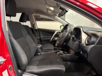 Toyota RAV4 2.2 D-CAT Icon Auto 4WD Euro 5 5dr