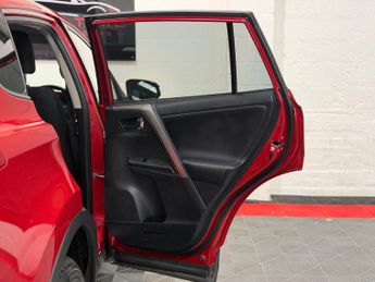 Toyota RAV4 2.2 D-CAT Icon Auto 4WD Euro 5 5dr