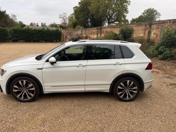 Volkswagen Tiguan 2.0 TDI R-Line Tech DSG 4Motion Euro 6 (s/s) 5dr