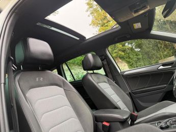 Volkswagen Tiguan 2.0 TDI R-Line Tech DSG 4Motion Euro 6 (s/s) 5dr