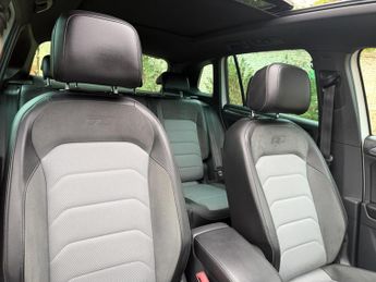 Volkswagen Tiguan 2.0 TDI R-Line Tech DSG 4Motion Euro 6 (s/s) 5dr