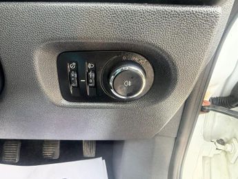 Vauxhall Corsa 1.0 ecoFLEX 12V S Euro 5 3dr