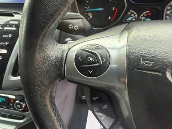 Ford Focus 1.6 TDCi Titanium Euro 5 (s/s) 5dr
