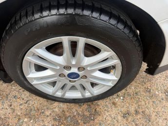 Ford Focus 1.6 TDCi Titanium Euro 5 (s/s) 5dr