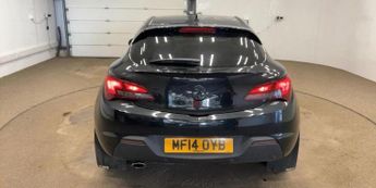 Vauxhall Astra GTC 2.0 CDTi SRi Euro 5 (s/s) 3dr