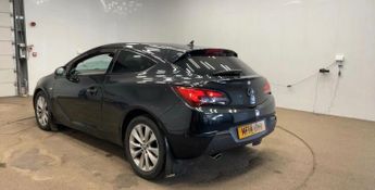 Vauxhall Astra GTC 2.0 CDTi SRi Euro 5 (s/s) 3dr