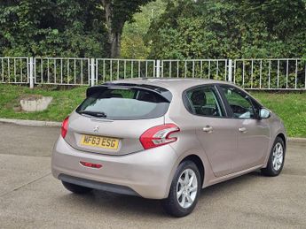 Peugeot 208 1.4 e-HDi Active EGC Euro 5 (s/s) 5dr