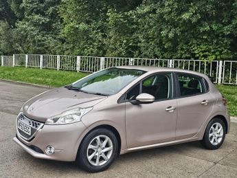 Peugeot 208 1.4 e-HDi Active EGC Euro 5 (s/s) 5dr