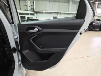 Audi A1 1.5 TFSI 35 S line Sportback S Tronic Euro 6 (s/s) 5dr