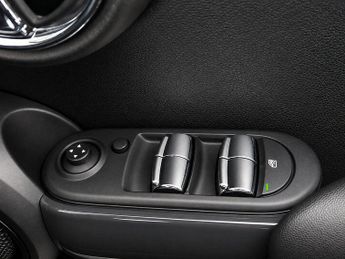 MINI Hatch 1.5 Cooper D Auto Euro 6 (s/s) 5dr