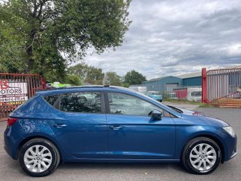 SEAT Leon 1.6 TDI CR SE DSG Euro 5 (s/s) 5dr