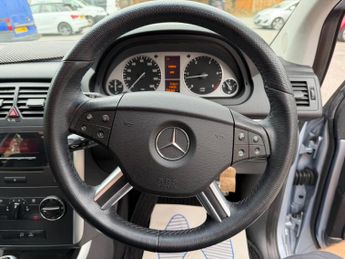 Mercedes-Benz B Class 2.0 B180 SE CVT 5dr
