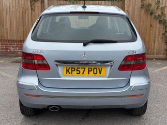 Mercedes-Benz B Class 2.0 B180 SE CVT 5dr