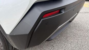 Toyota C-HR+ 77kWh Design SUV 5dr Electric Auto (224 ps)