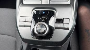 Toyota C-HR+ 77kWh Design Auto 5dr