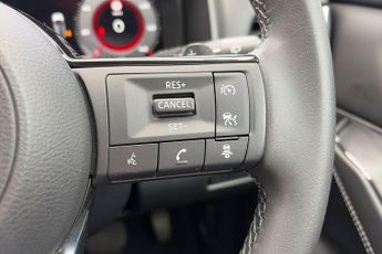 Nissan Qashqai 1.3 DiG-T MH 158 N-Connecta 5dr Xtronic