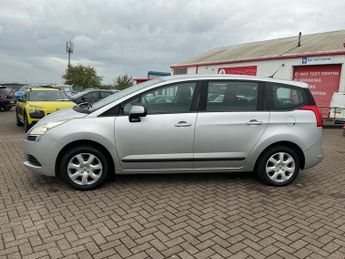 Peugeot 5008 1.6 HDi Active Euro 5 5dr
