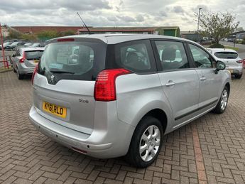 Peugeot 5008 1.6 HDi Active Euro 5 5dr