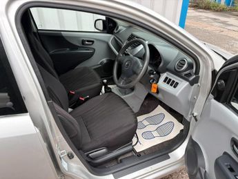 Nissan Pixo 1.0 n-tec Euro 5 5dr