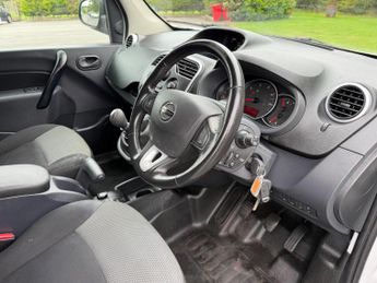 Nissan NV250 1.5 dCi Tekna L1 Euro 6 (s/s) 4dr