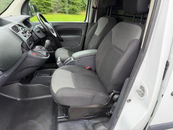 Nissan NV250 1.5 dCi Tekna L1 Euro 6 (s/s) 4dr