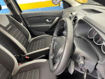 Dacia Sandero Stepway 0.9 TCe Laureate Euro 6 (s/s) 5dr
